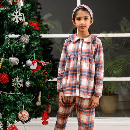 Colarado Winter Cotton Nightsuit - Girls