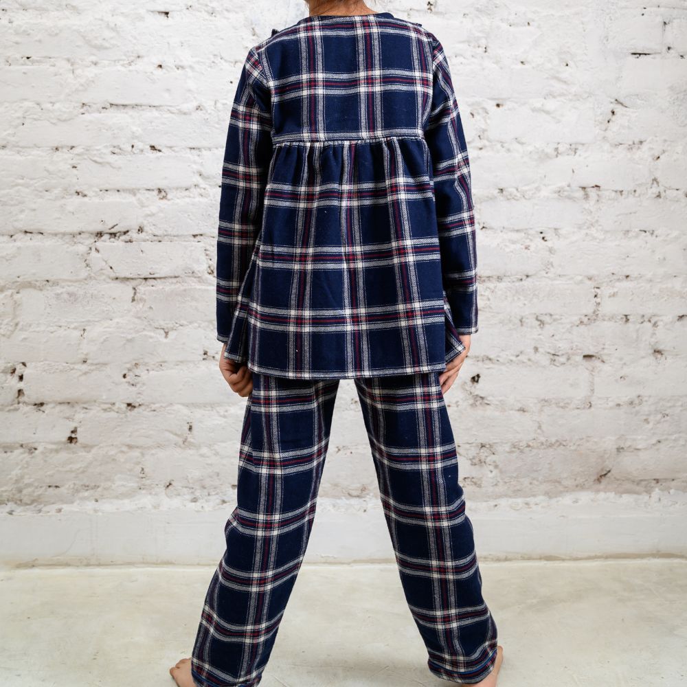 Minnesota Plaid Winter Cotton Nightsuit - Girls