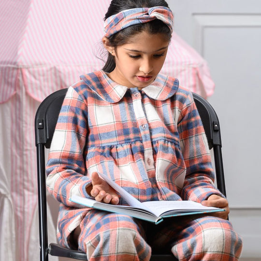 Colarado Winter Cotton Nightsuit - Girls