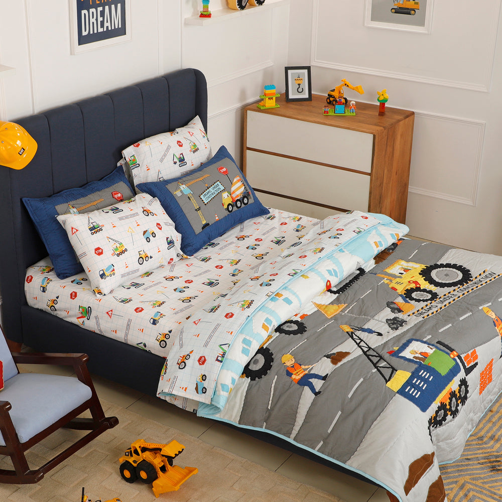 Dreams Under Construction Organic Cotton Bedsheet Set