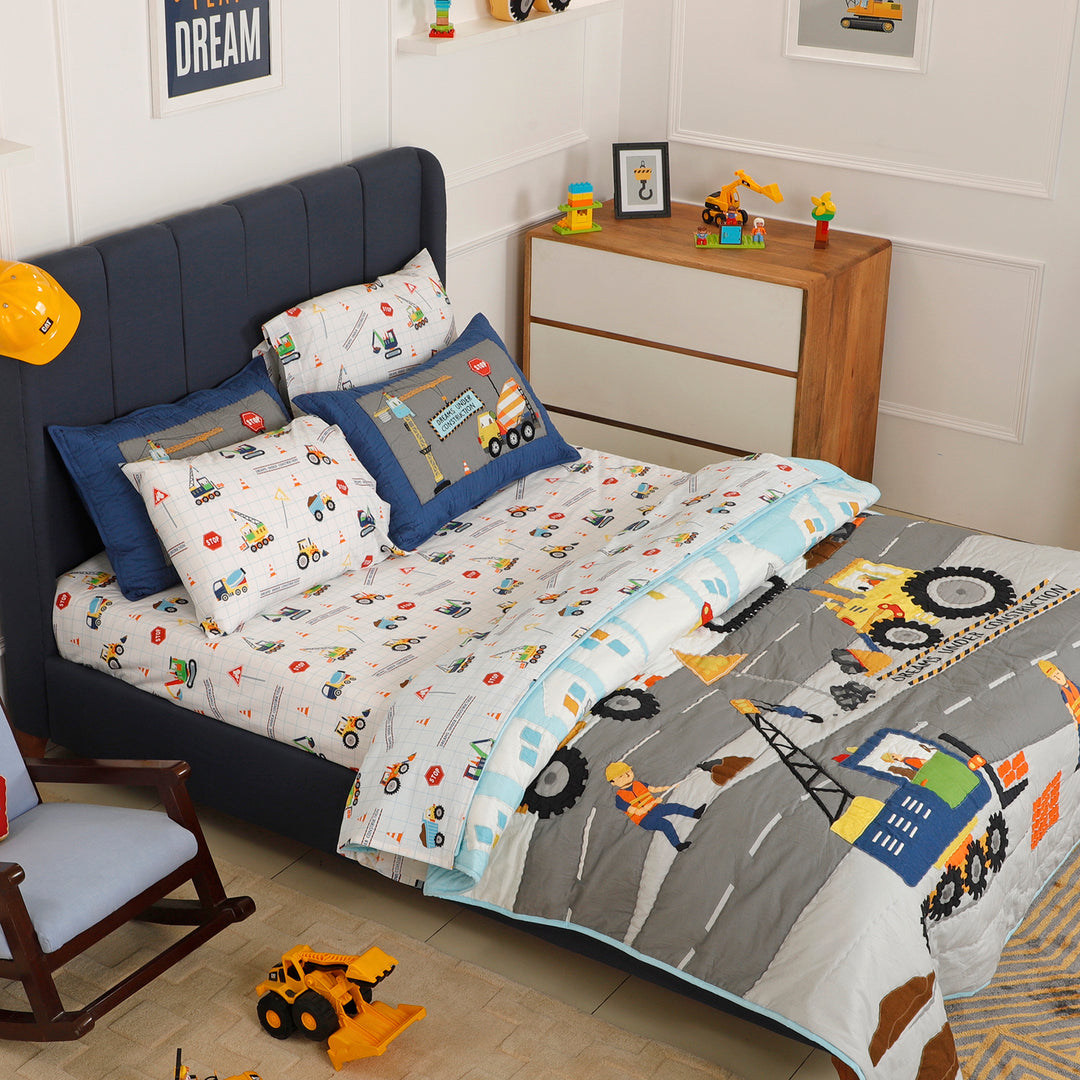 Dreams Under Construction Organic Cotton Bedsheet Set