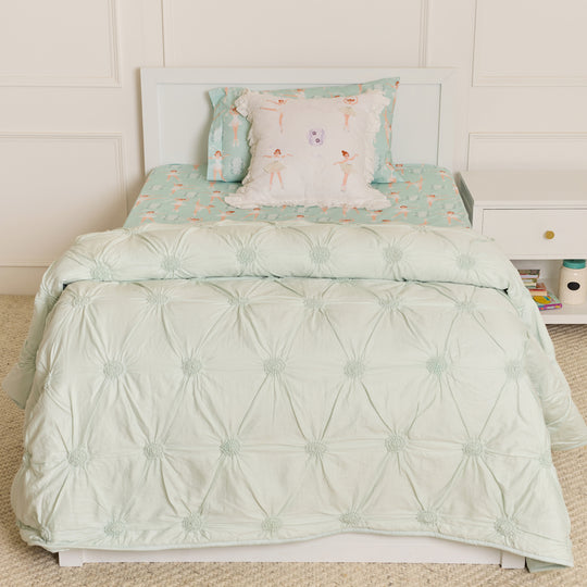 Petite Ballerina - Soft Green Organic Cotton Bedsheet Set
