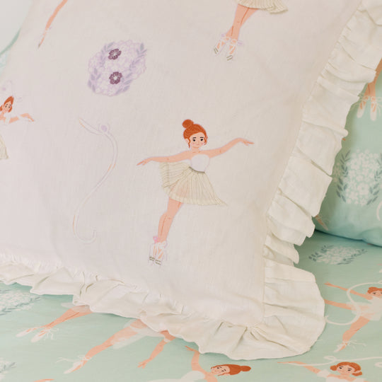 Petite Ballerina - Soft Green Organic Cotton Bedsheet Set