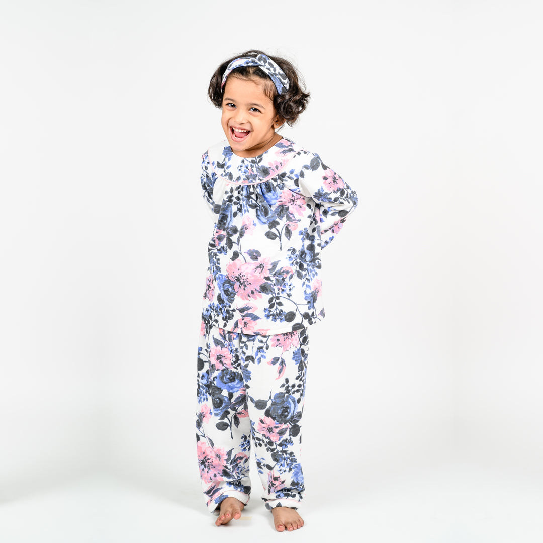 Winter Rose Winter Nightsuit