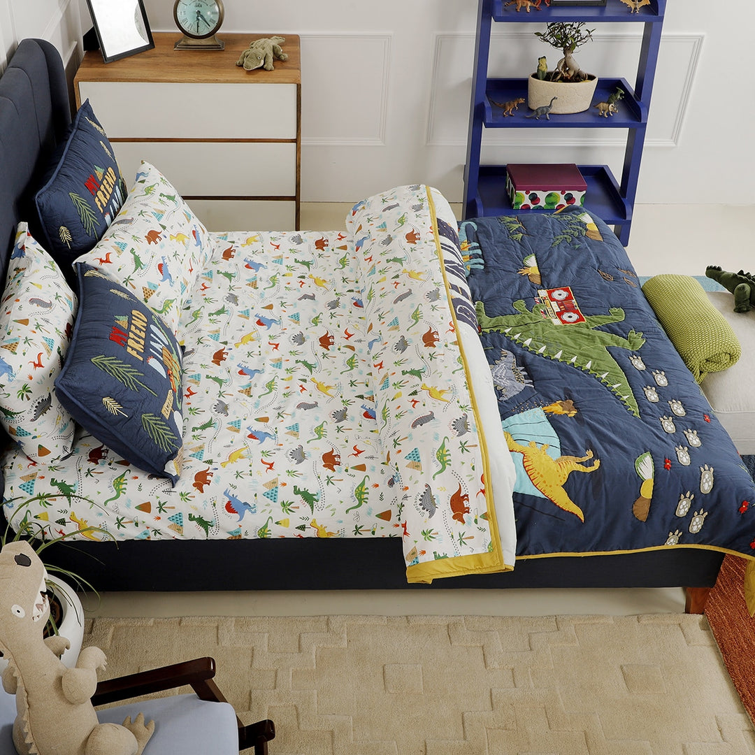 Dinosaur Park Organic Cotton Kids Quilt