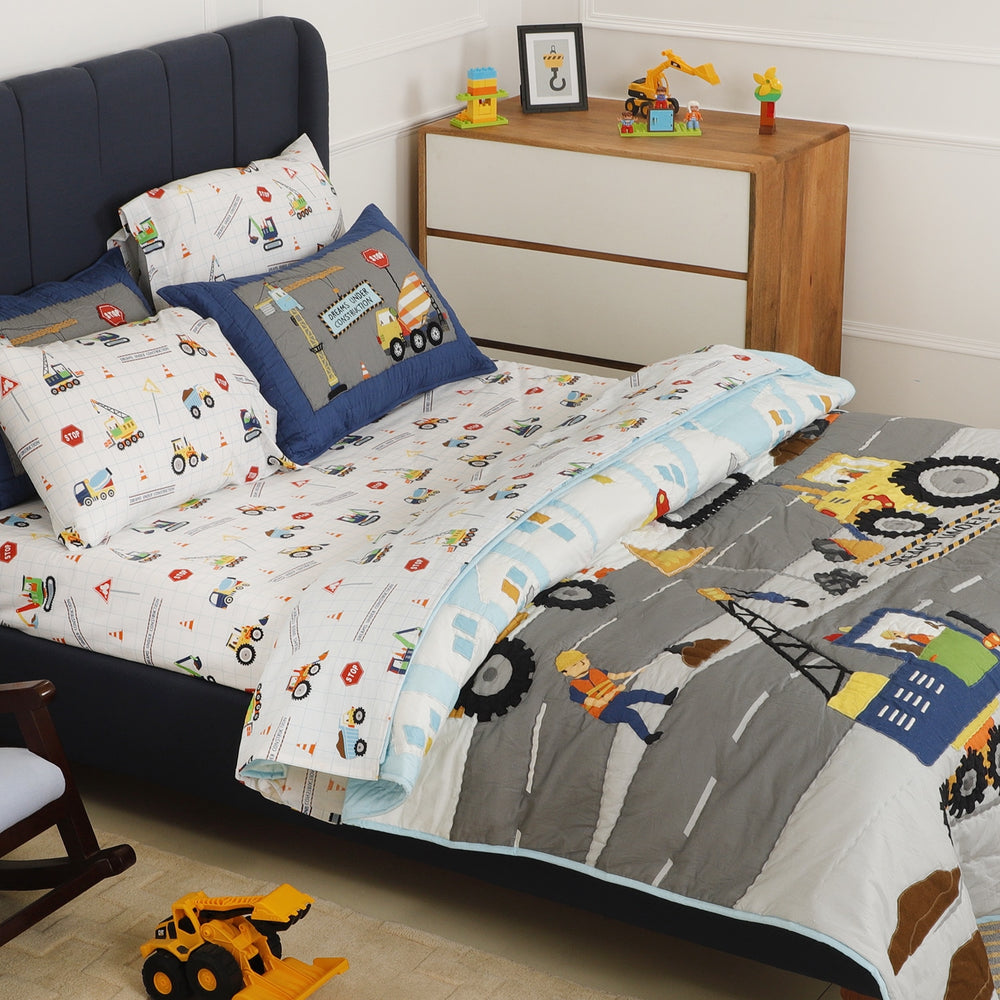 Dreams Under Construction Organic Cotton Bedsheet Set