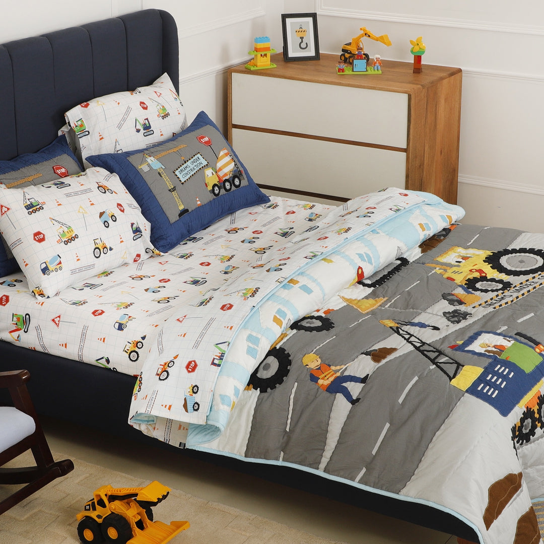 Dreams Under Construction Organic Cotton Bedsheet Set