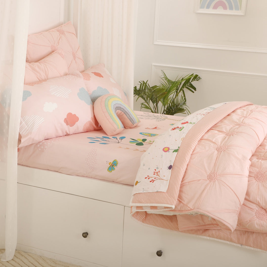 Eva Embroidered Organic Cotton Quilt