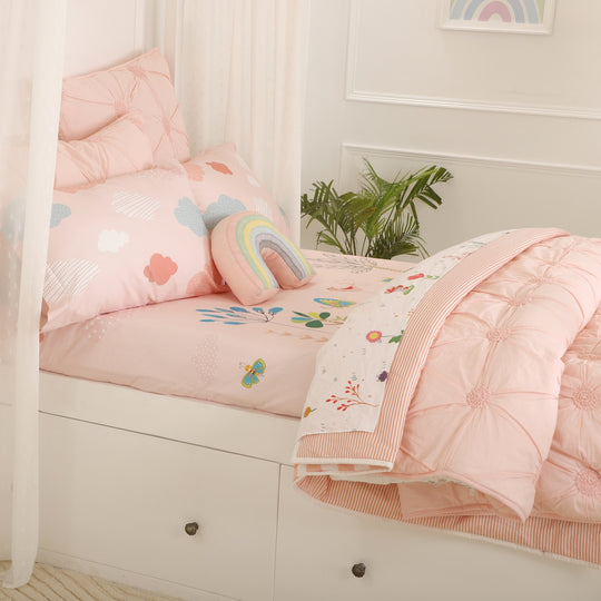 Eva Embroidered Organic Cotton Quilt