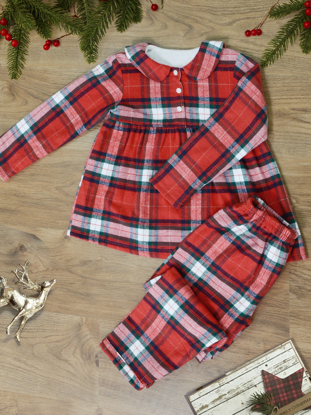 Scotland Red Girl's Winter Nightsuit