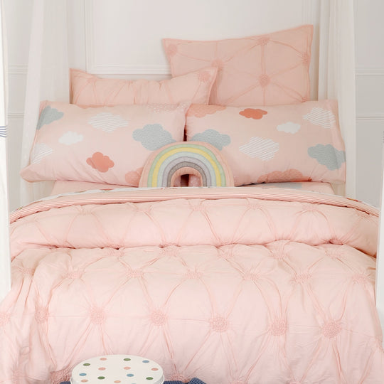 Eva Girls Embroidered Organic Cotton Pink Quilt