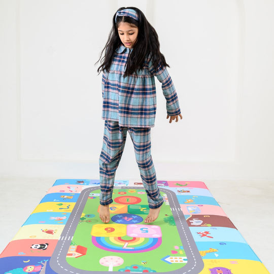Dwinguler Playmat Large - Play Hopscotch